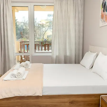 Stylish Flat With Parking Spot - St Constantine & Helena By Flat Mаnager Sveti Konstantin