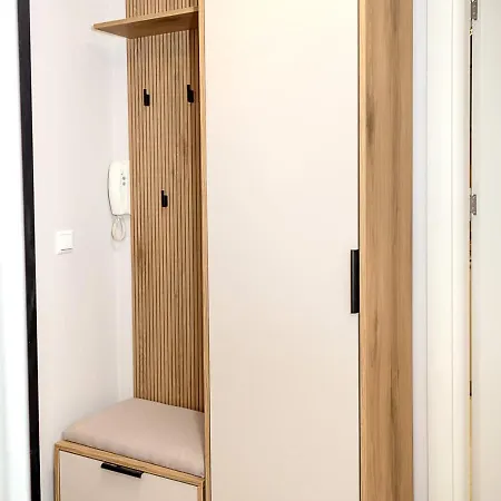 Stylish Flat With Parking Spot - St Constantine & Helena By Flat Mаnager *